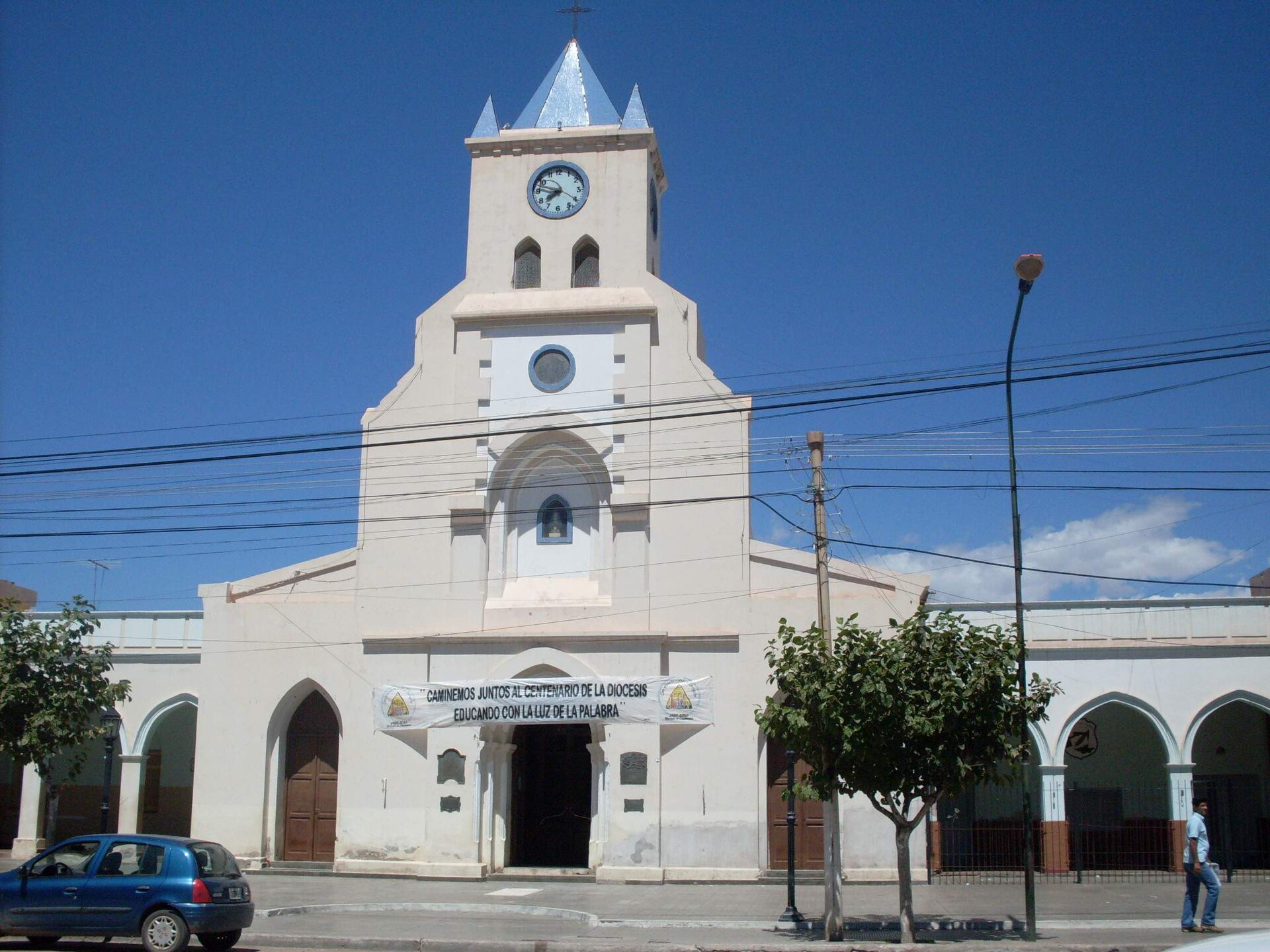 Iglesia histórica de adobe en Tinogasta, Ruta del Adobe, Catamarca