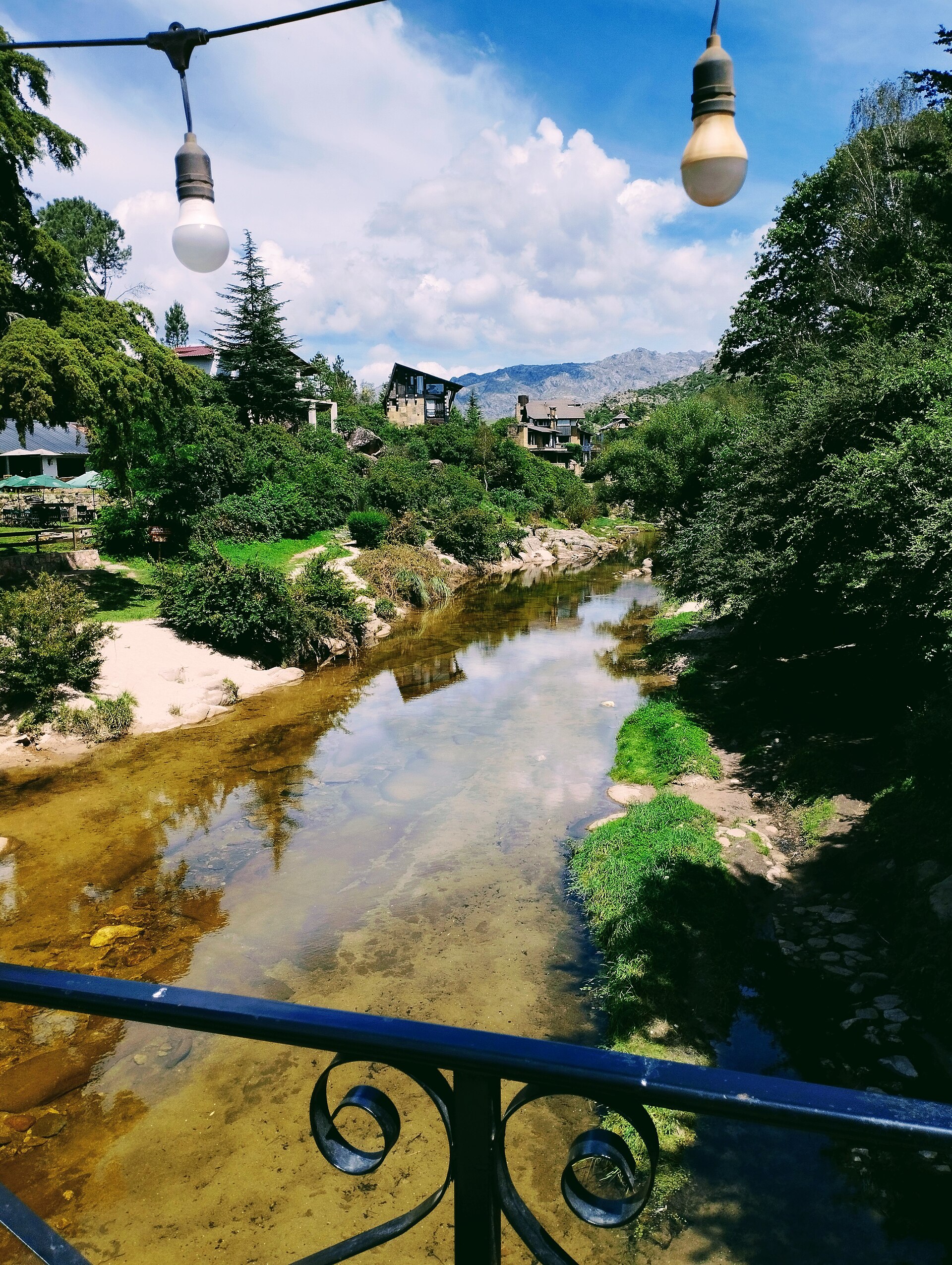 La Cumbrecita pueblo peatonal alemán entre las sierras