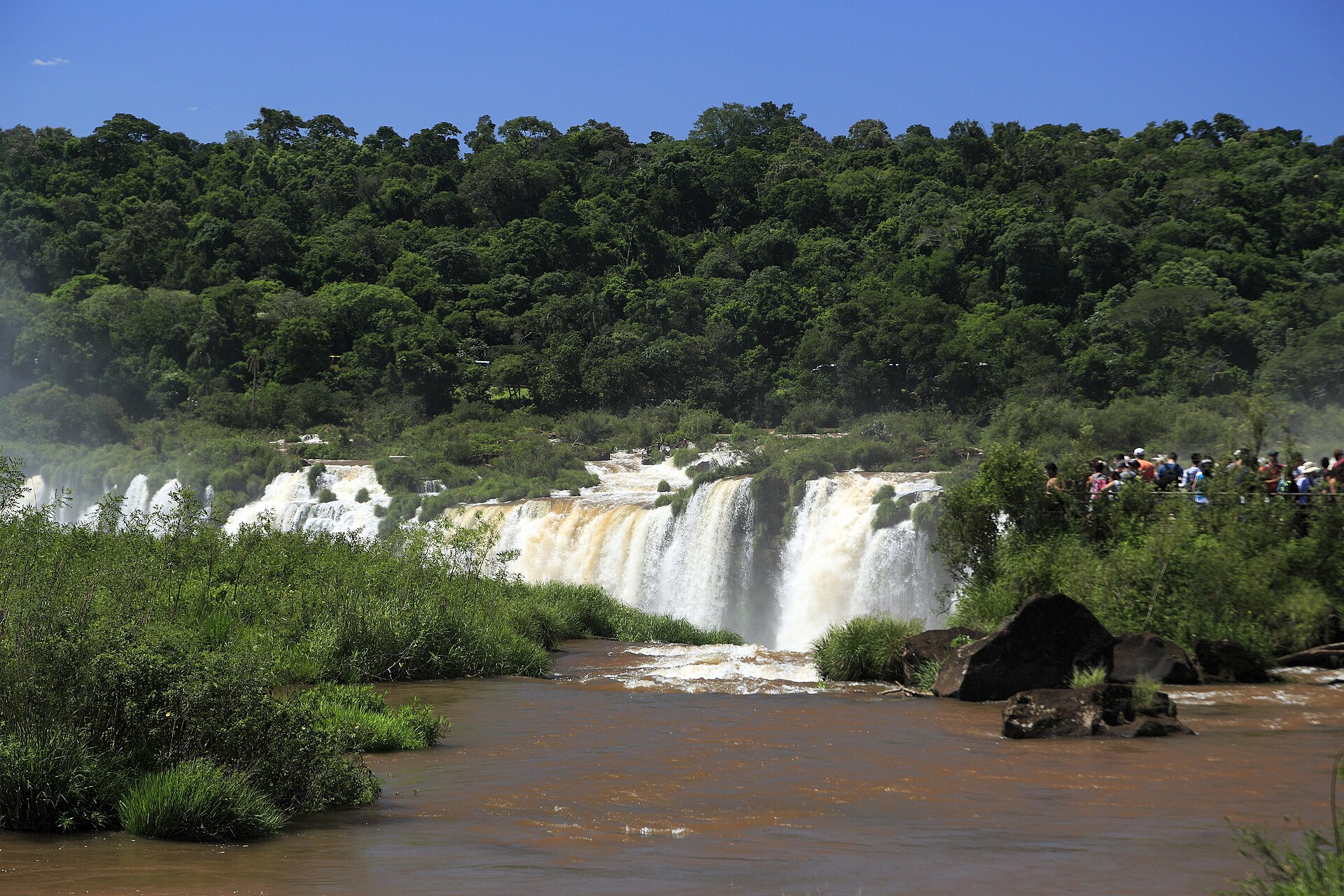 Garganta del Diablo de 80 metros de caída en Iguazú